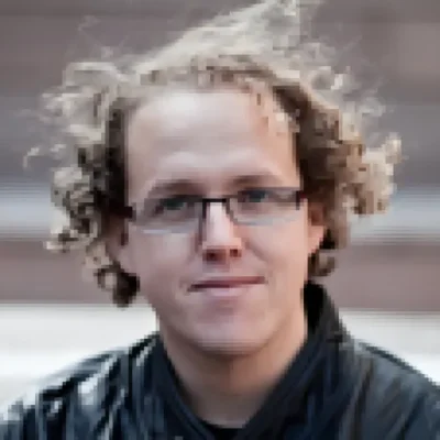 Kellan Elliott-McCrea